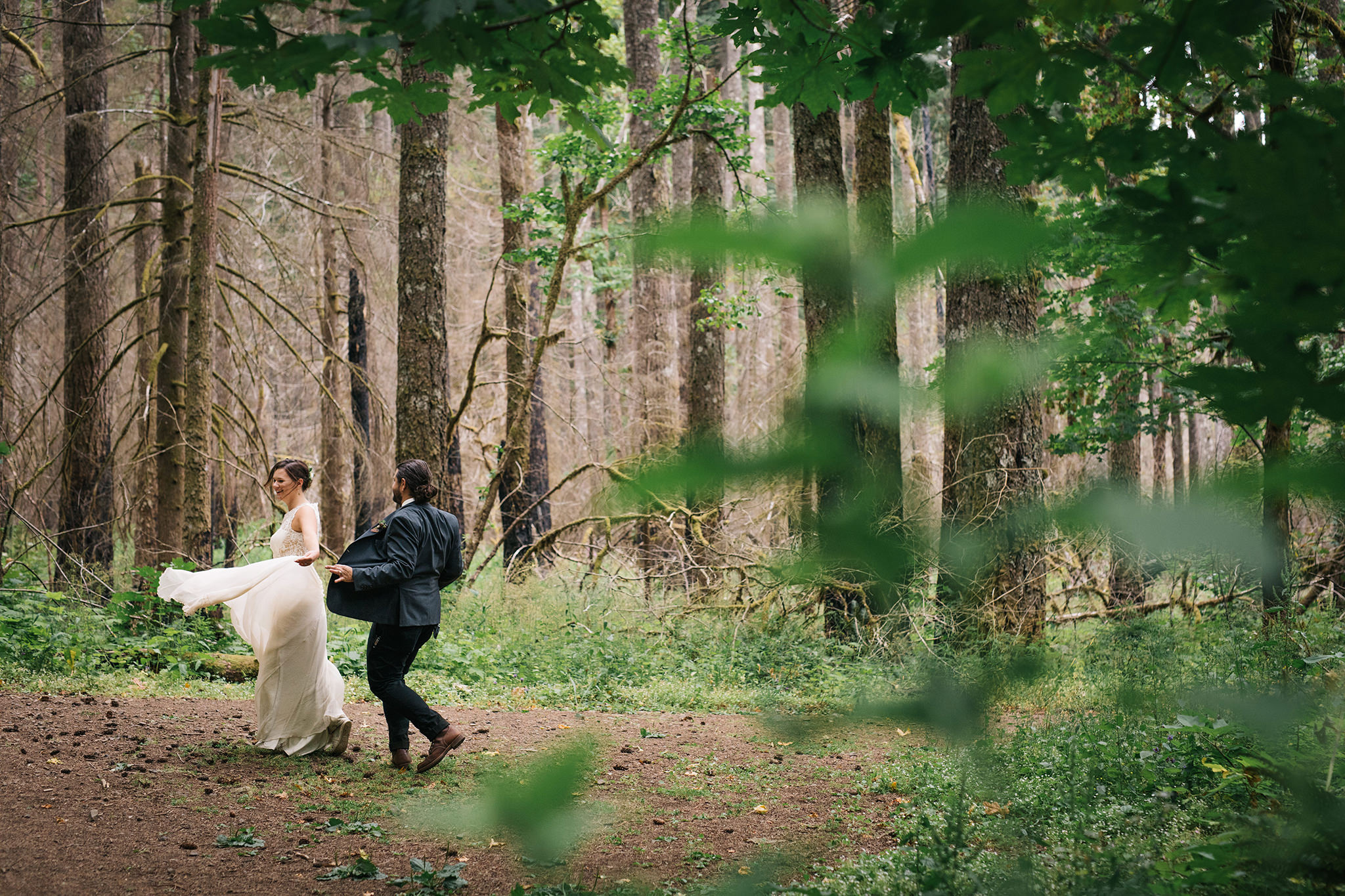 Elopement first dance in the woods on the Pacific Crest Trail in Cascade Locks, OR