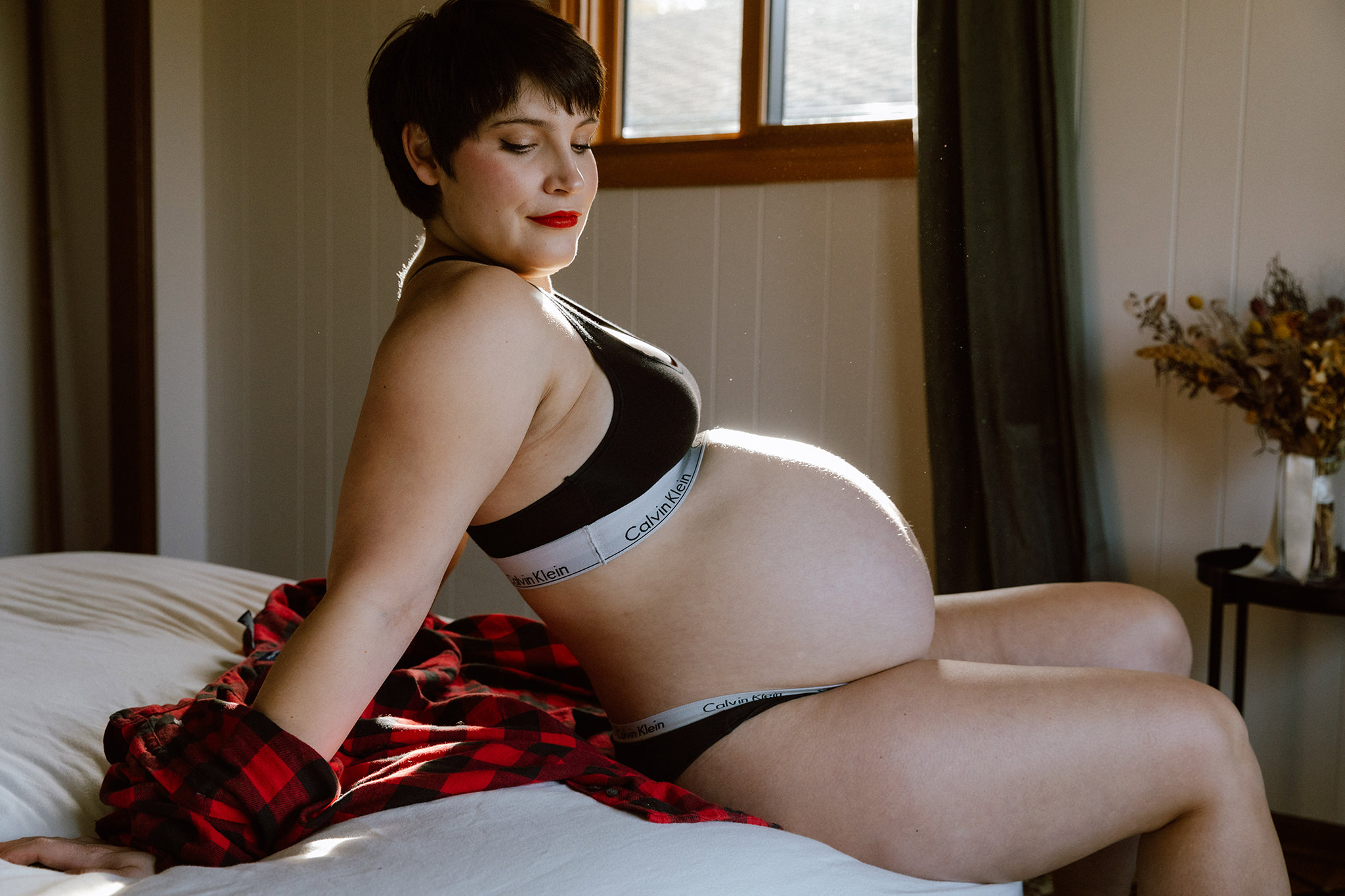 Natural light boudoir maternity photo