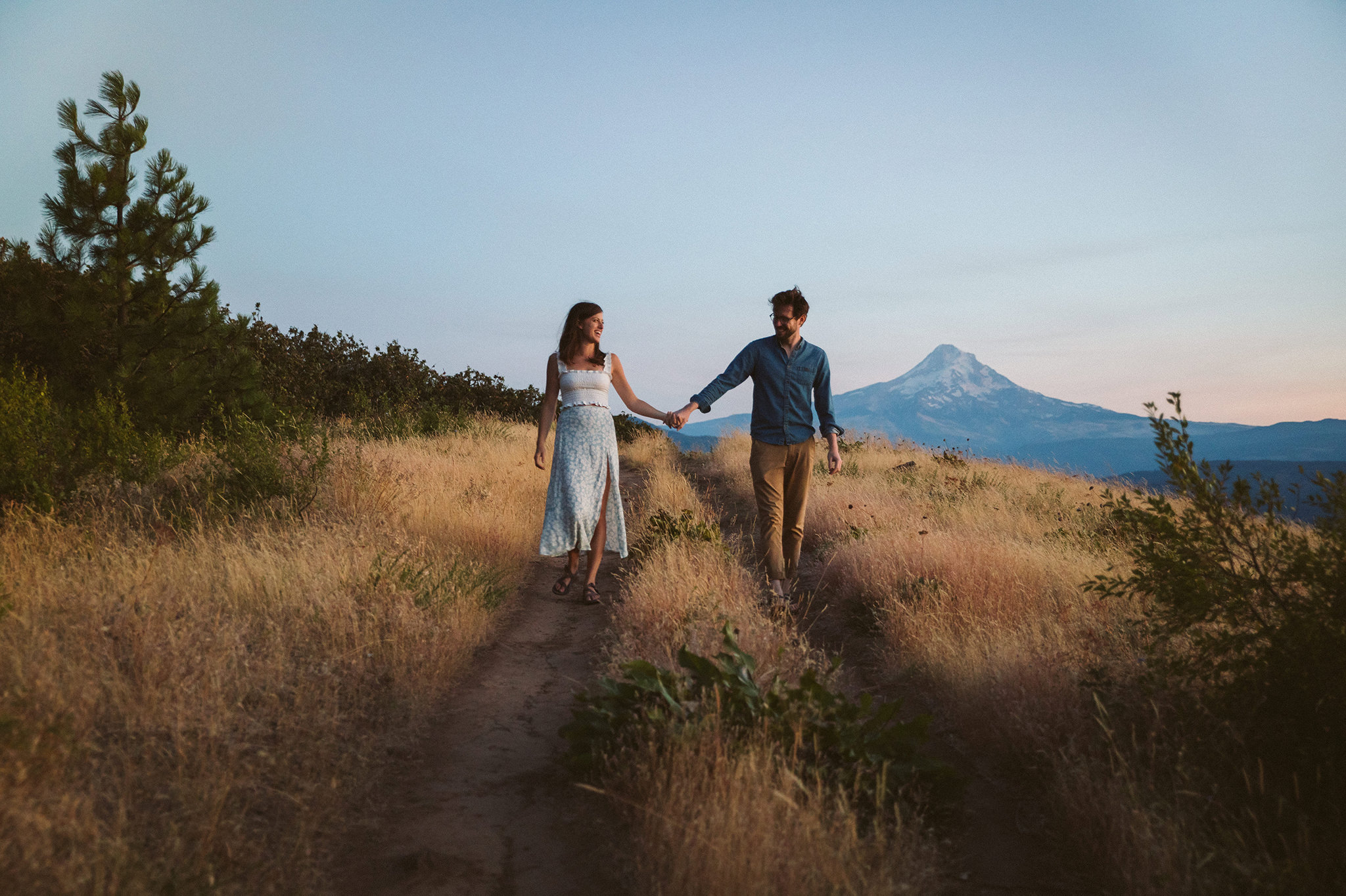 Blue hour engagement session in Hood River